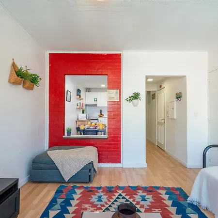 Host Wise - Large Flat W Terrace - Ace Location At Aliados Porto