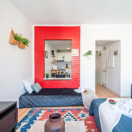 Host Wise - Large Flat W Terrace - Ace Location At Aliados Porto