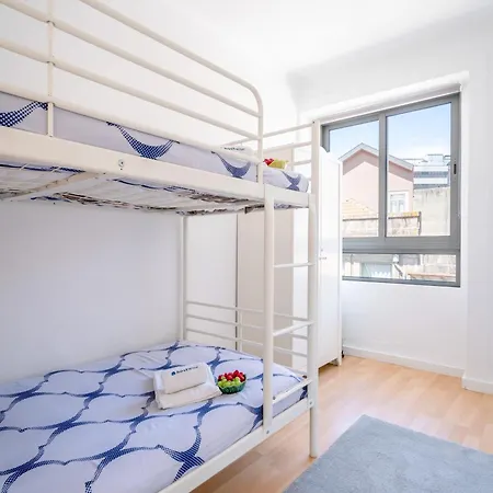 Apartment Host Wise - Large Flat W Terrace - Ace Location At Aliados Porto