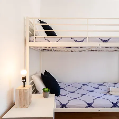 Host Wise - Large Flat W Terrace - Ace Location At Aliados