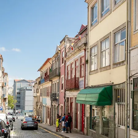 Host Wise - Large Flat W Terrace - Ace Location At Aliados Porto