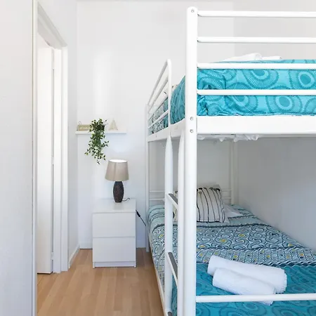 Apartment Host Wise - Large Flat W Terrace - Ace Location At Aliados Porto